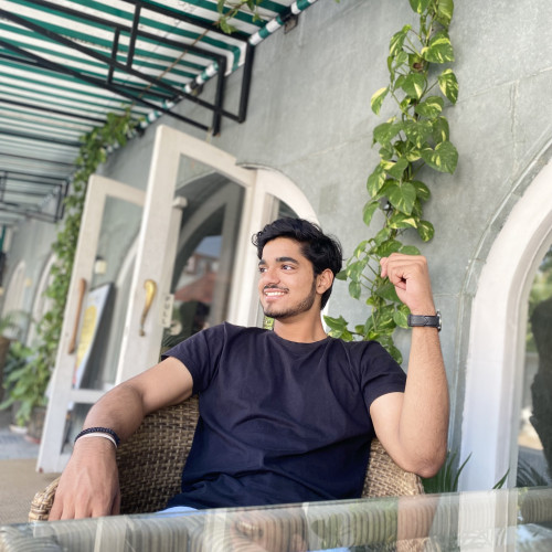 Mann V. profile photo