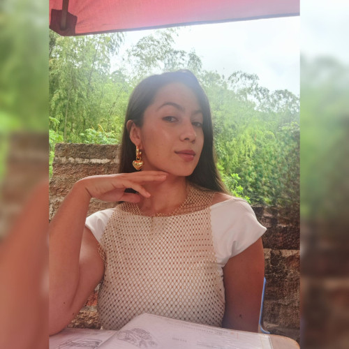 Alejandra J. profile photo