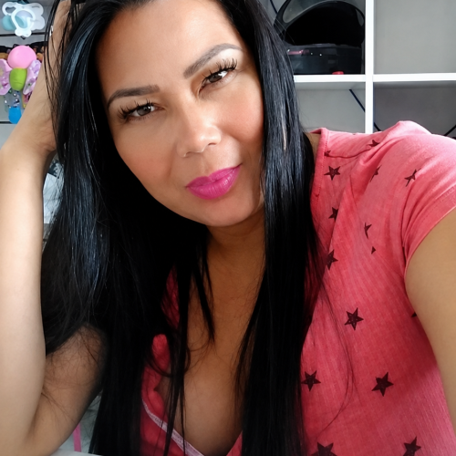 Janaina R. profile photo