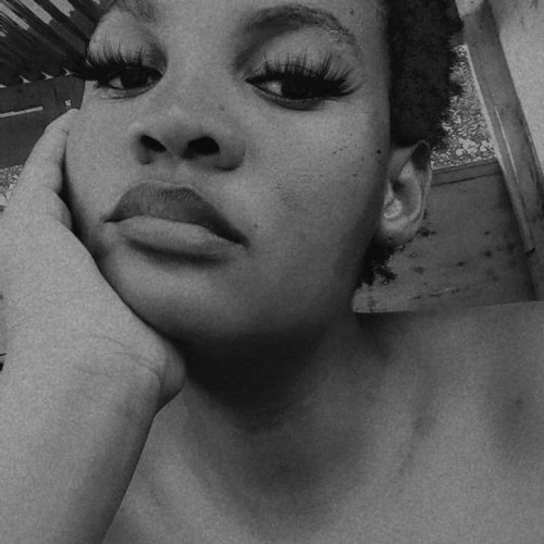 Victoriah T R.