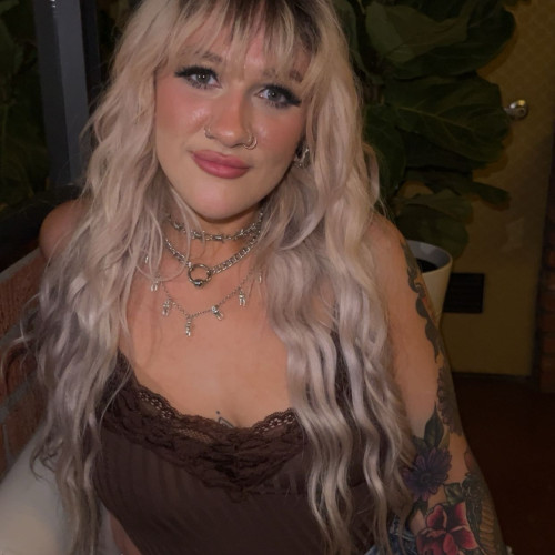 Avery F. profile photo