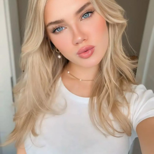 Nina C. profile photo