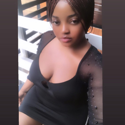 Vee I. profile photo