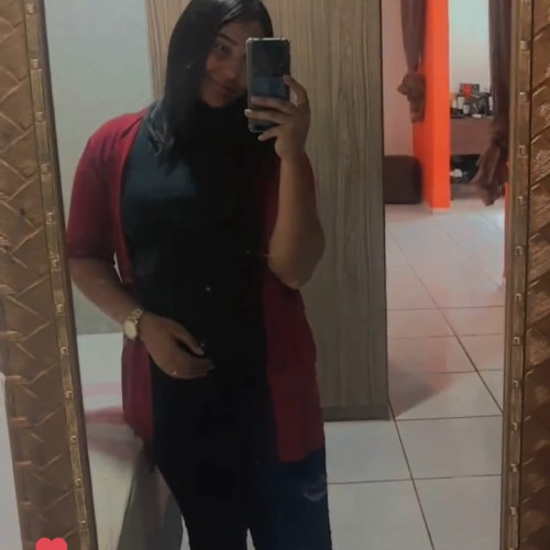 Thallita d. profile photo