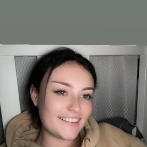 sophie e. profile photo