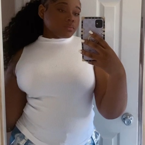 Paris W. profile photo