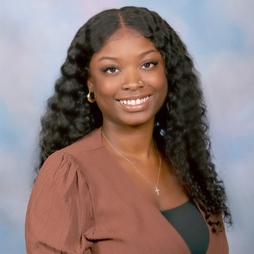 Naya R. profile photo