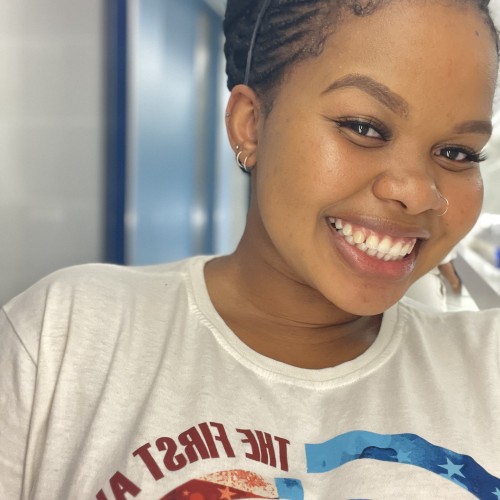 Nomzamo N.