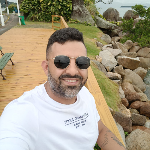 leandro b. profile photo