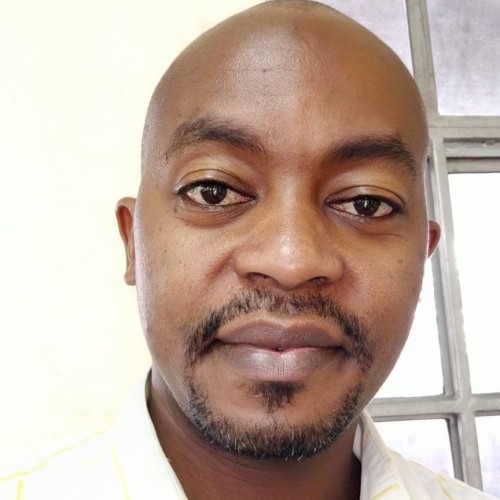 Tevis Mwangi M.