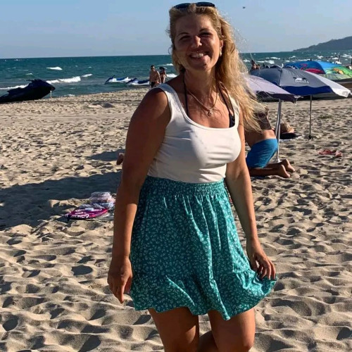 Emily L. profile photo