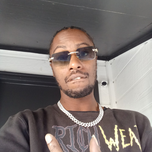 Christopher W. profile photo