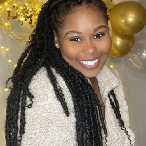 Niecey E. profile photo