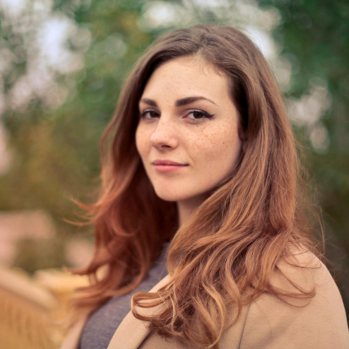 Larissa B.