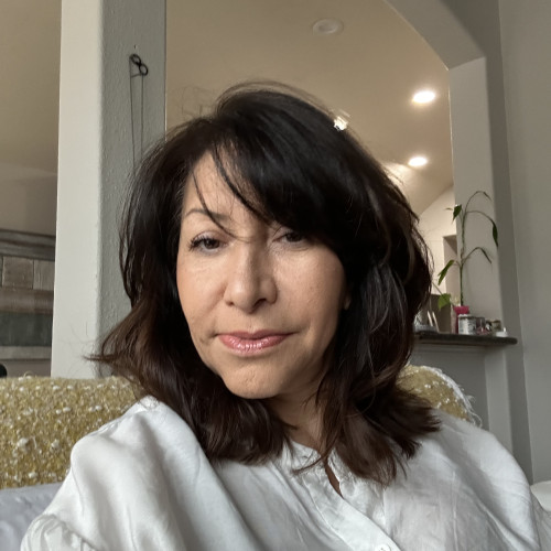 gloria S s. profile photo