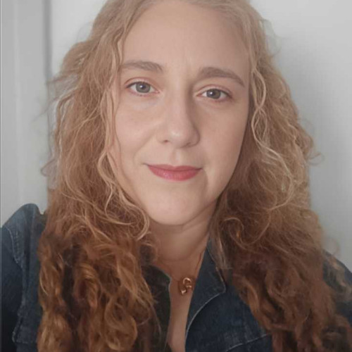 Ana Maria A.