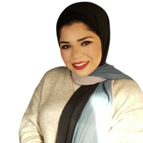 Yassmin E.