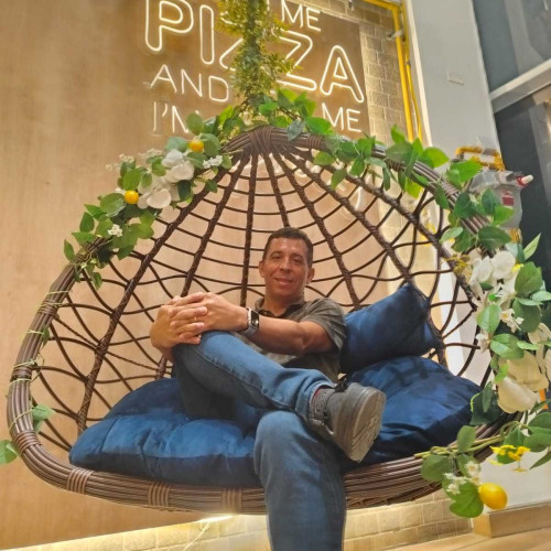 ivan l. profile photo
