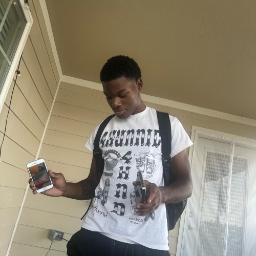 Xav W. profile photo