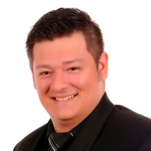 Roberto D.