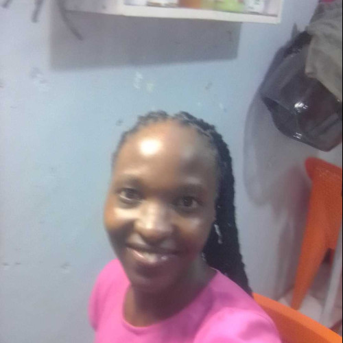shalet H. profile photo