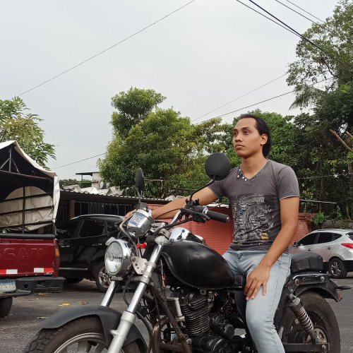 Dennis  Q. profile photo