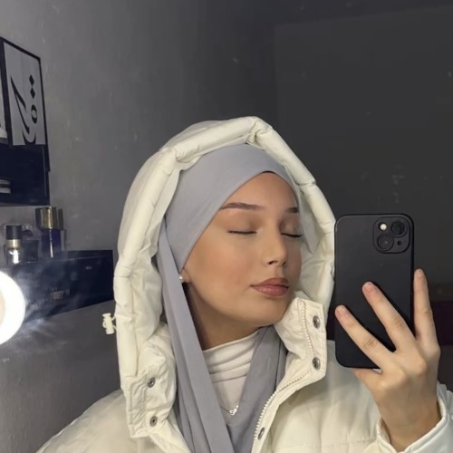 Hasa L. profile photo