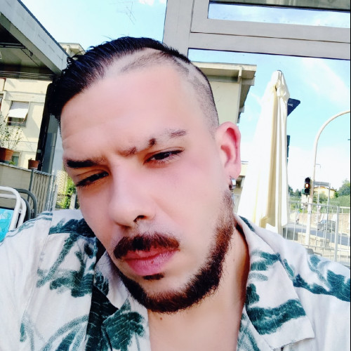 Lorenzo M. profile photo