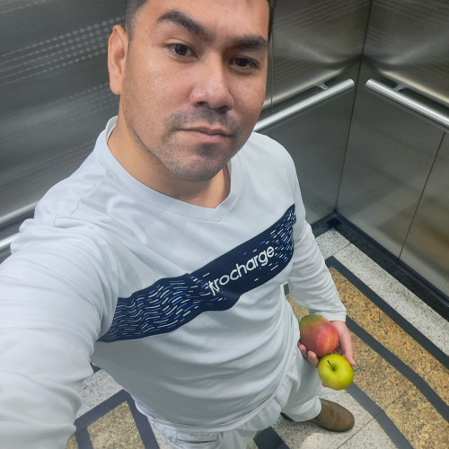 Gustavo V. profile photo