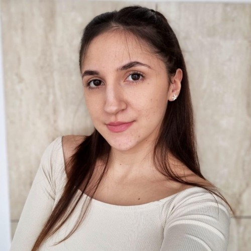 Silvia Cristina S.