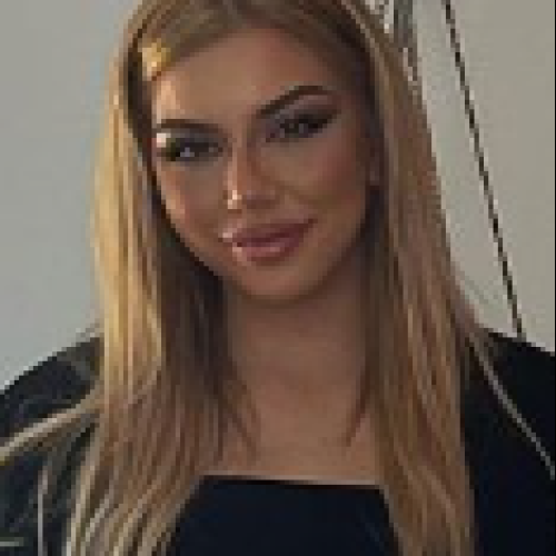 Bojana M.
