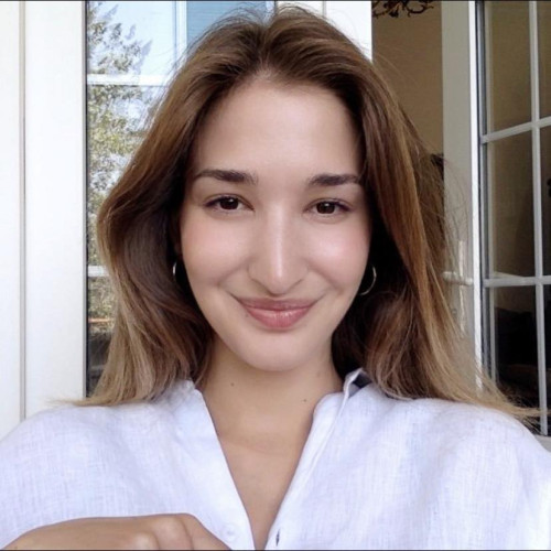 Nina L.