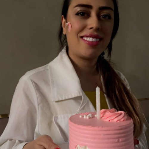 rezvaneh a. profile photo