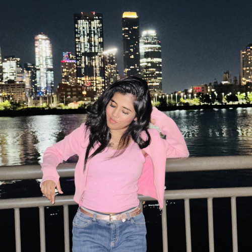 jeny j. profile photo
