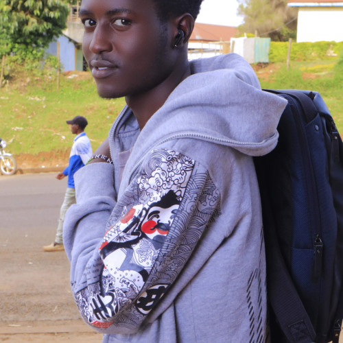 Dewton O. profile photo