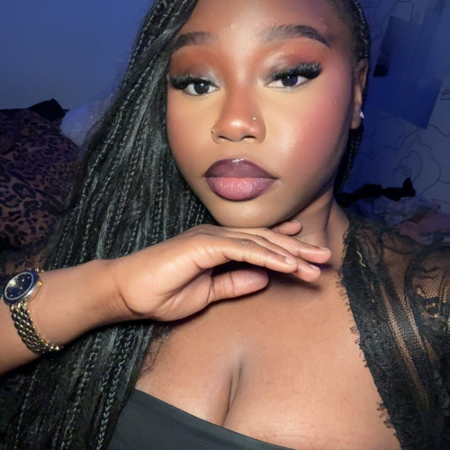 Lorenza B. profile photo