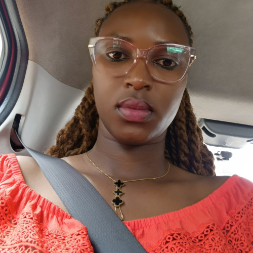 Annex M. profile photo