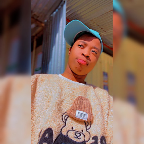 Laque  L. profile photo