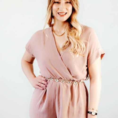 mimi m.