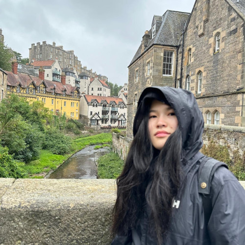 Ana V. profile photo