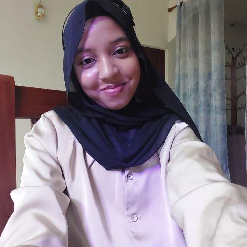 Bibi alizah  D.