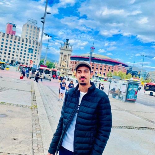 Azzeddine  H.