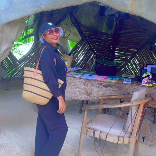 Husna M. profile photo