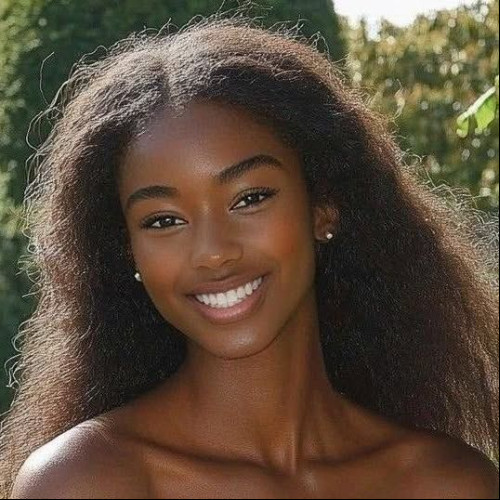 Mae W. profile photo