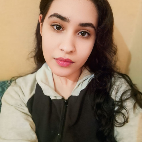 Lili M.