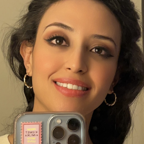 Kenza N.