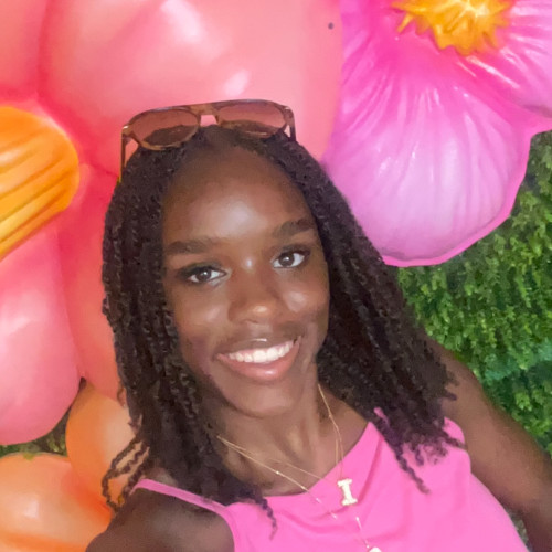 Ivy S. profile photo