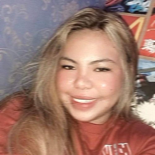 Kirsty D.
