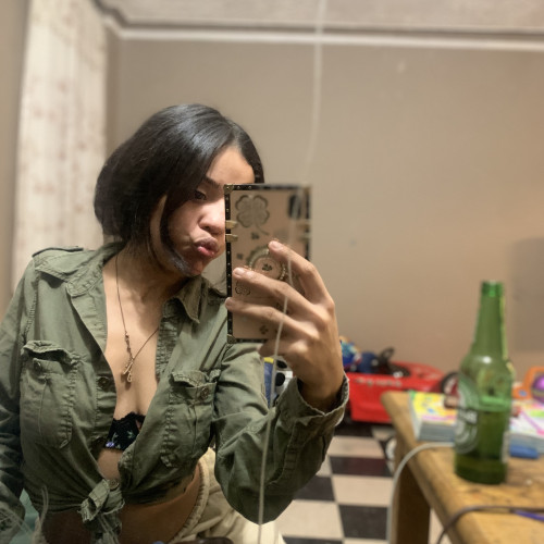 ashley g. profile photo