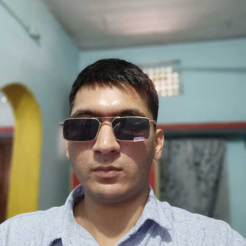 rosh c. profile photo